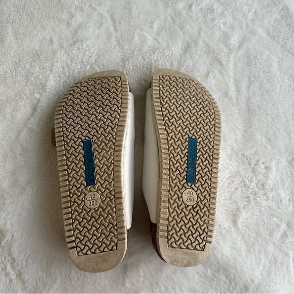 Birkenstock Arizona Soft Footbed Sandals - Picture 9 of 13